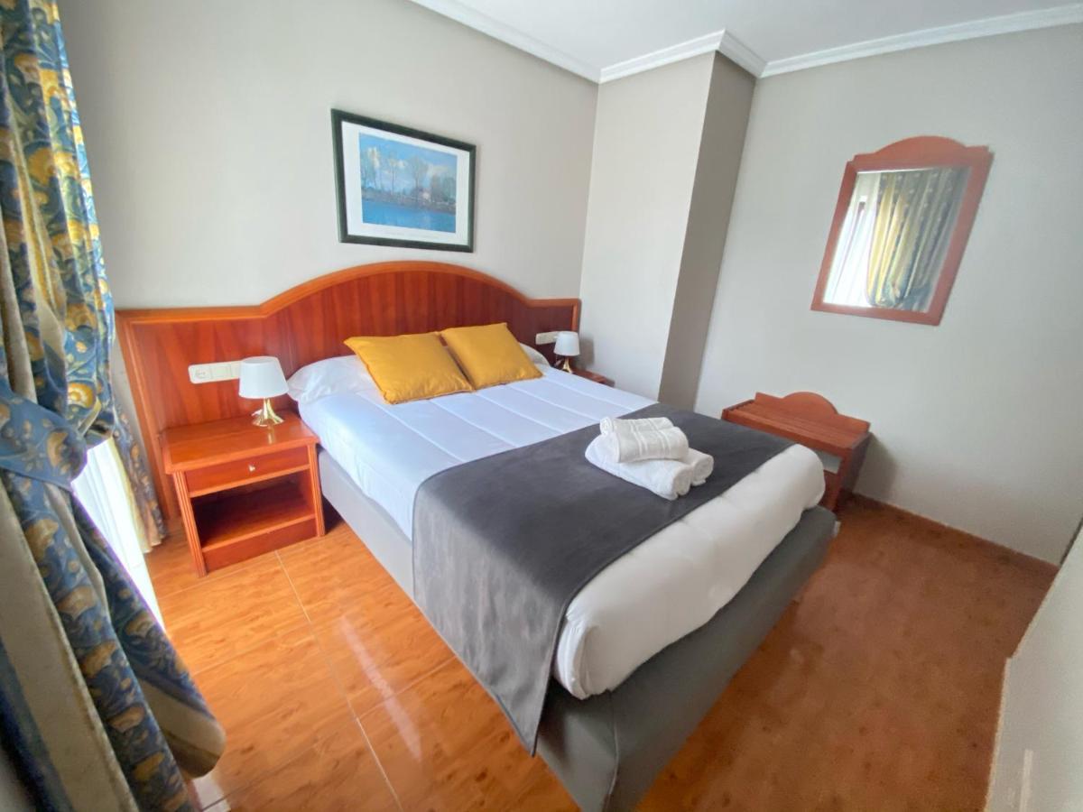 Hotel - Apartamentos Pena Santa Benia De Onis ภายนอก รูปภาพ